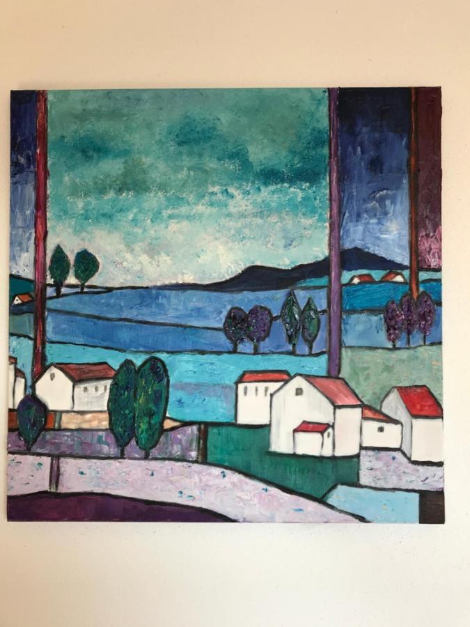 House With Castle View & Art Apartment Guenzburg Luaran gambar